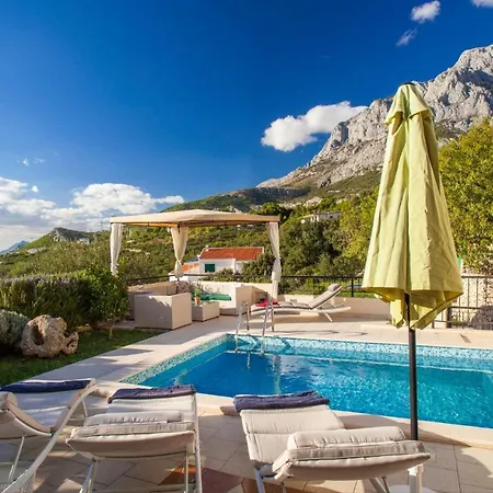 Vila Delightful Split 2 Bedrooms Petite Private Pool And Sauna *