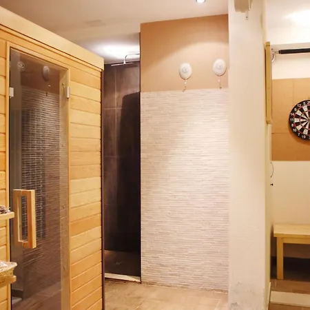 Vila Delightful Split 2 Bedrooms Petite Private Pool And Sauna